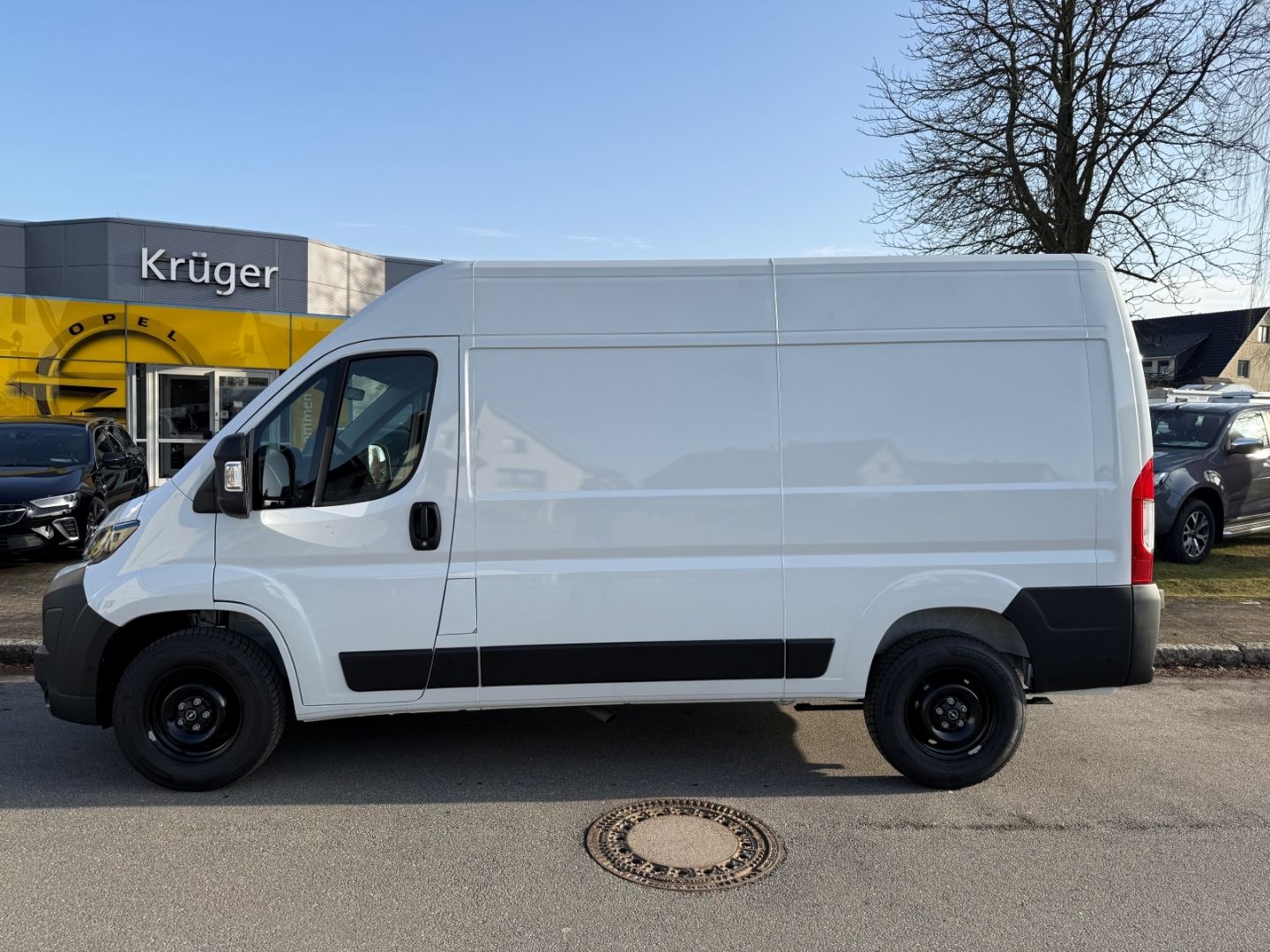 Fahrzeugabbildung Opel Movano Kasten H2 35 BlueHDI 140 Blue-HDI 3 2.2 C