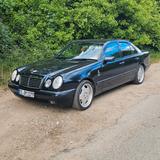 Mercedes-Benz E 420 AVANTGARDE Avantgarde - schwarze Mercedes-Benz E 420