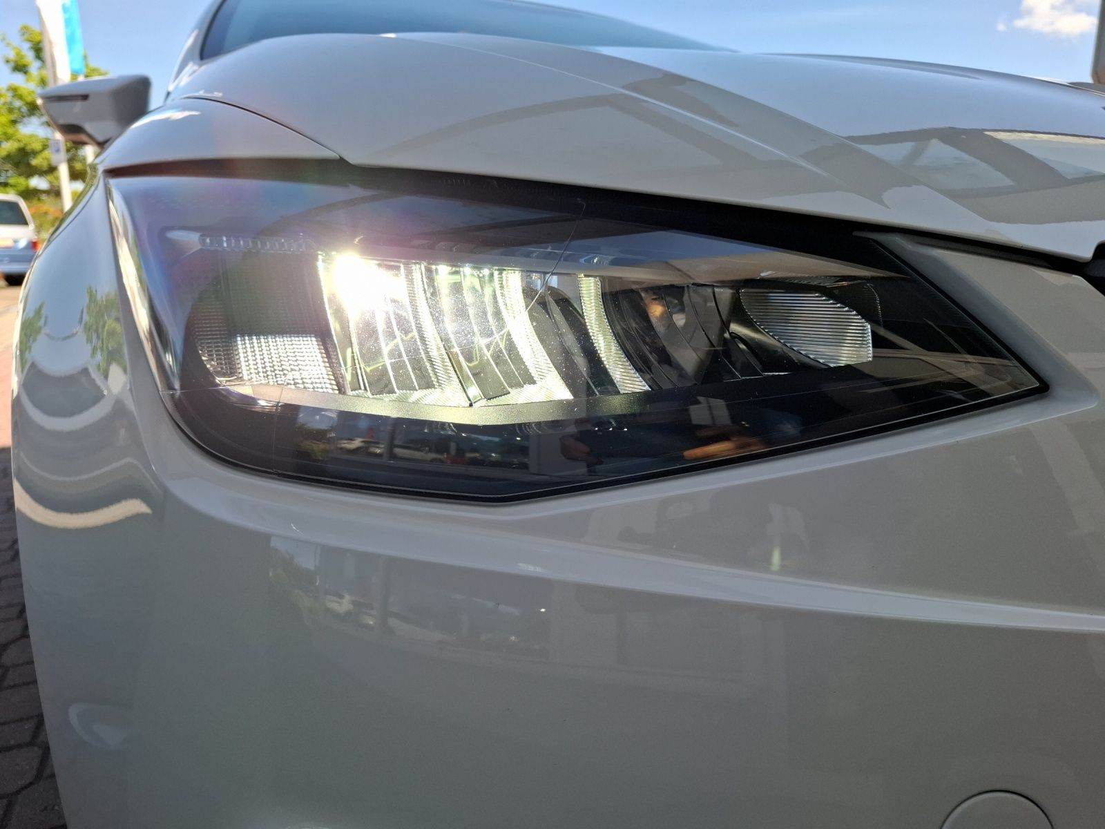 Fahrzeugabbildung SEAT Ibiza TSI Style LED AID GRA PDC SH LM