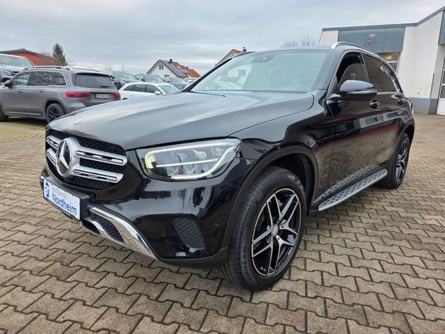 MERCEDES-BENZ GLC 220d 4Matic Klima/ Leder/ LED/ Navi/ Alu 19"