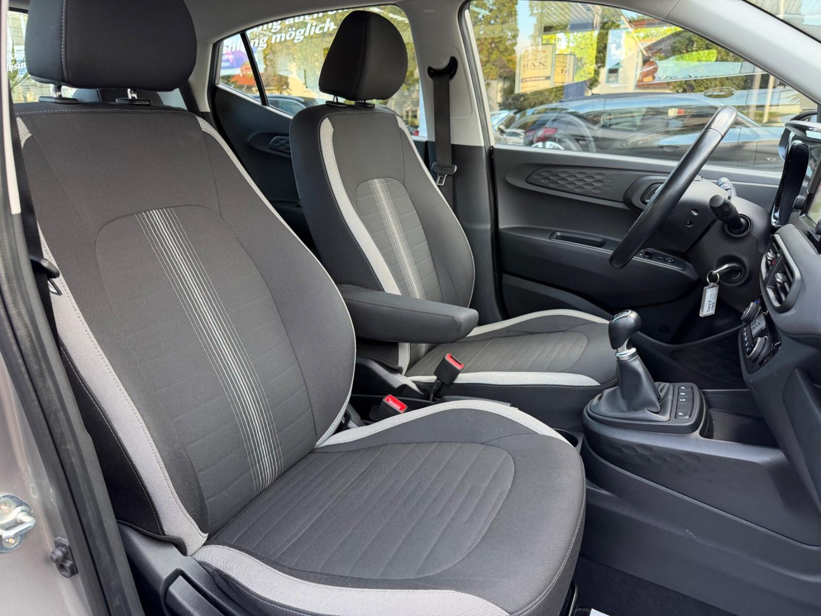 Hyundai i10 1.0 Connect & Go/Apple CarPlay-NAVI/KAMERA