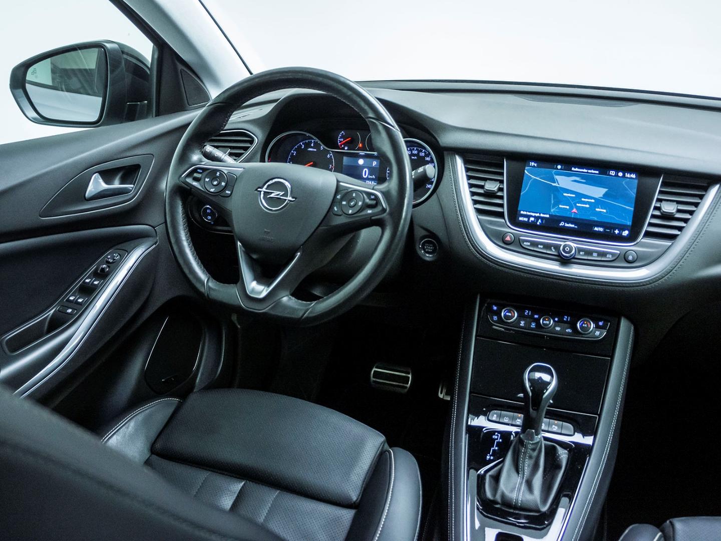 Opel Grandland Ultimate 1.2 Turbo AUTOMATIK WINTERPAK