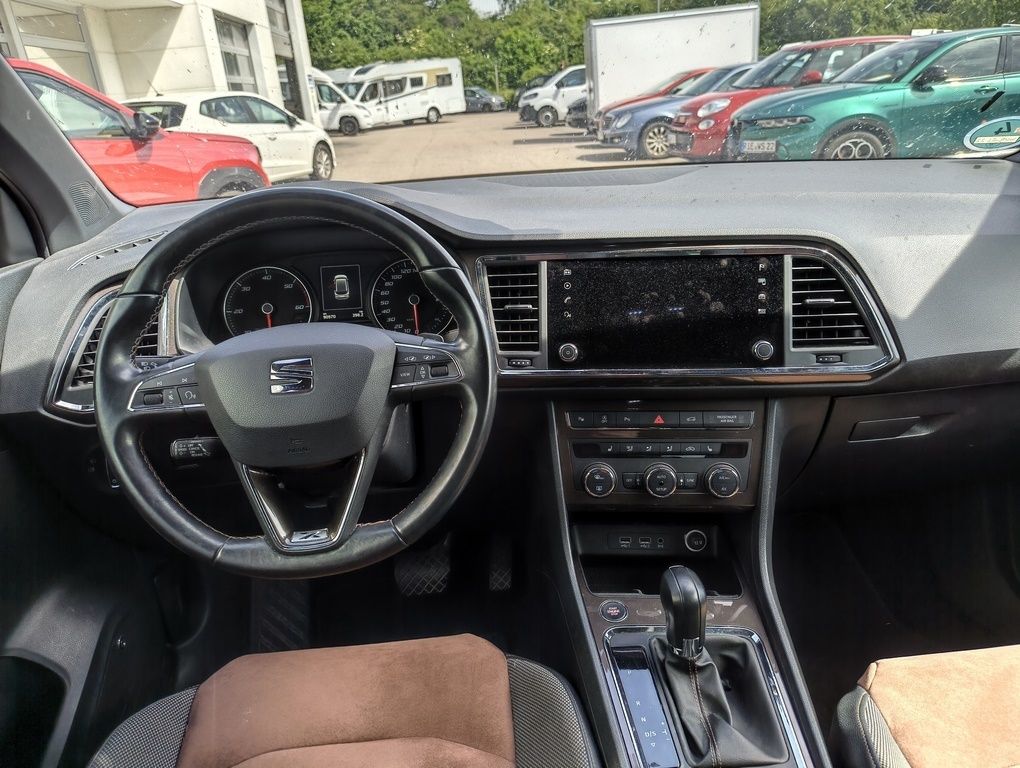 Fahrzeugabbildung SEAT Ateca Xcellence 2.0 TDI 4Drive DSG + AHK