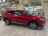 MG EHS 1.5 T Luxury Auto Luxury - rote MG EHS