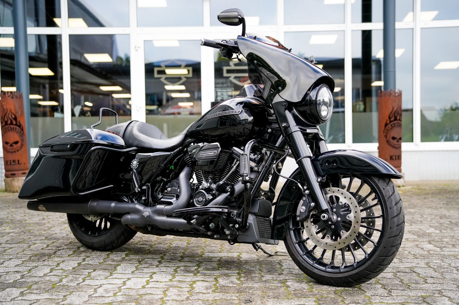 Fahrzeugabbildung Harley-Davidson FLHRXS Road King Special Fairing - Jekill