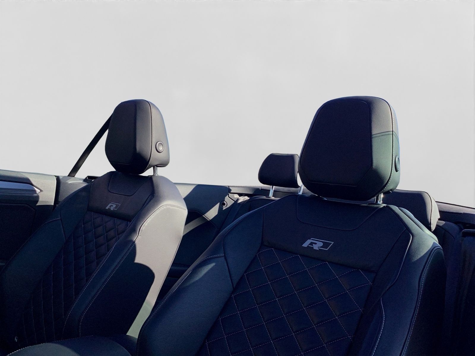 Volkswagen T-Roc - Bild 19