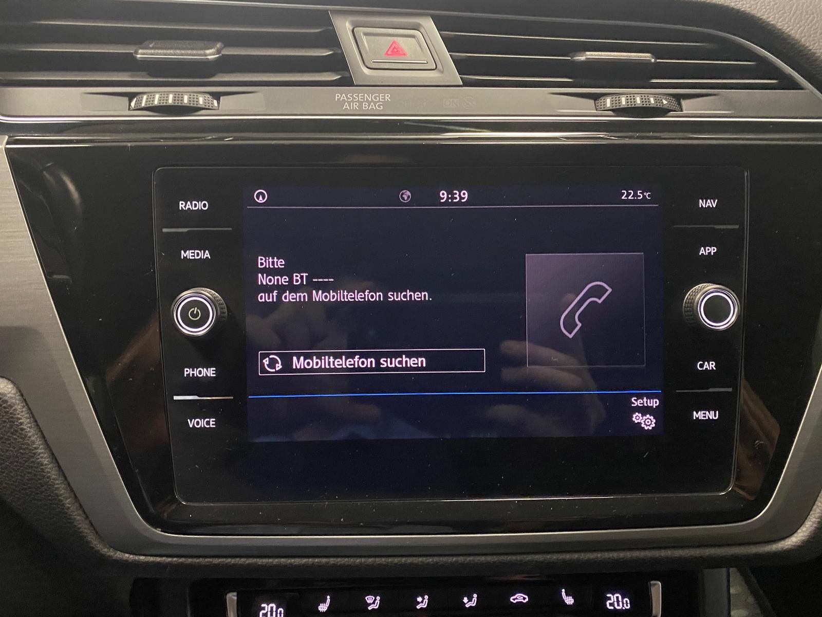 Fahrzeugabbildung Volkswagen Touran 1.4 TSI  Comfortline BMT/Star+ACC+3ZKLIMA