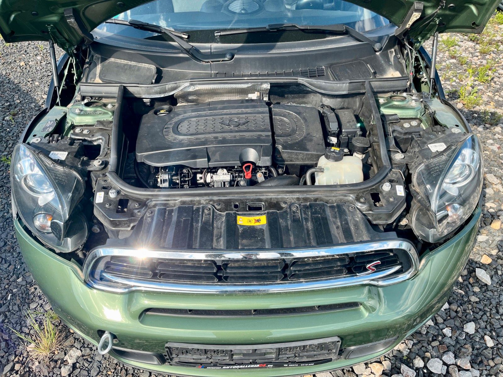 Fahrzeugabbildung MINI Cooper SD Countryman All4 Navi Leder Xenon SPORT