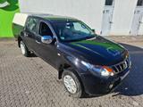 Mitsubishi L200 Doppelkabine 4WD Allrad*Wenig KM*Klima* - schwarze Mitsubishi L200