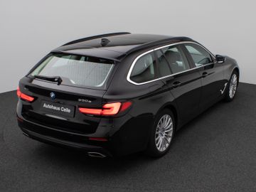 Fahrzeugabbildung BMW 530e xD Tour Pano ACC Kamera360° Sportsizt