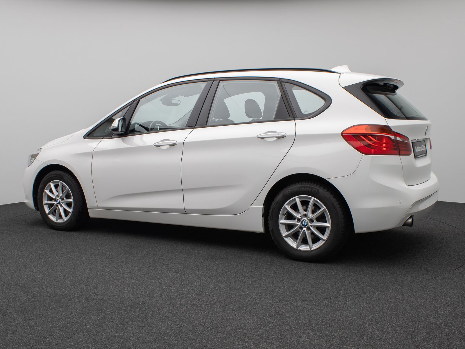 Fahrzeugabbildung BMW 218i Active Tourer Navi Sitzhz Geschwindigkeitsr
