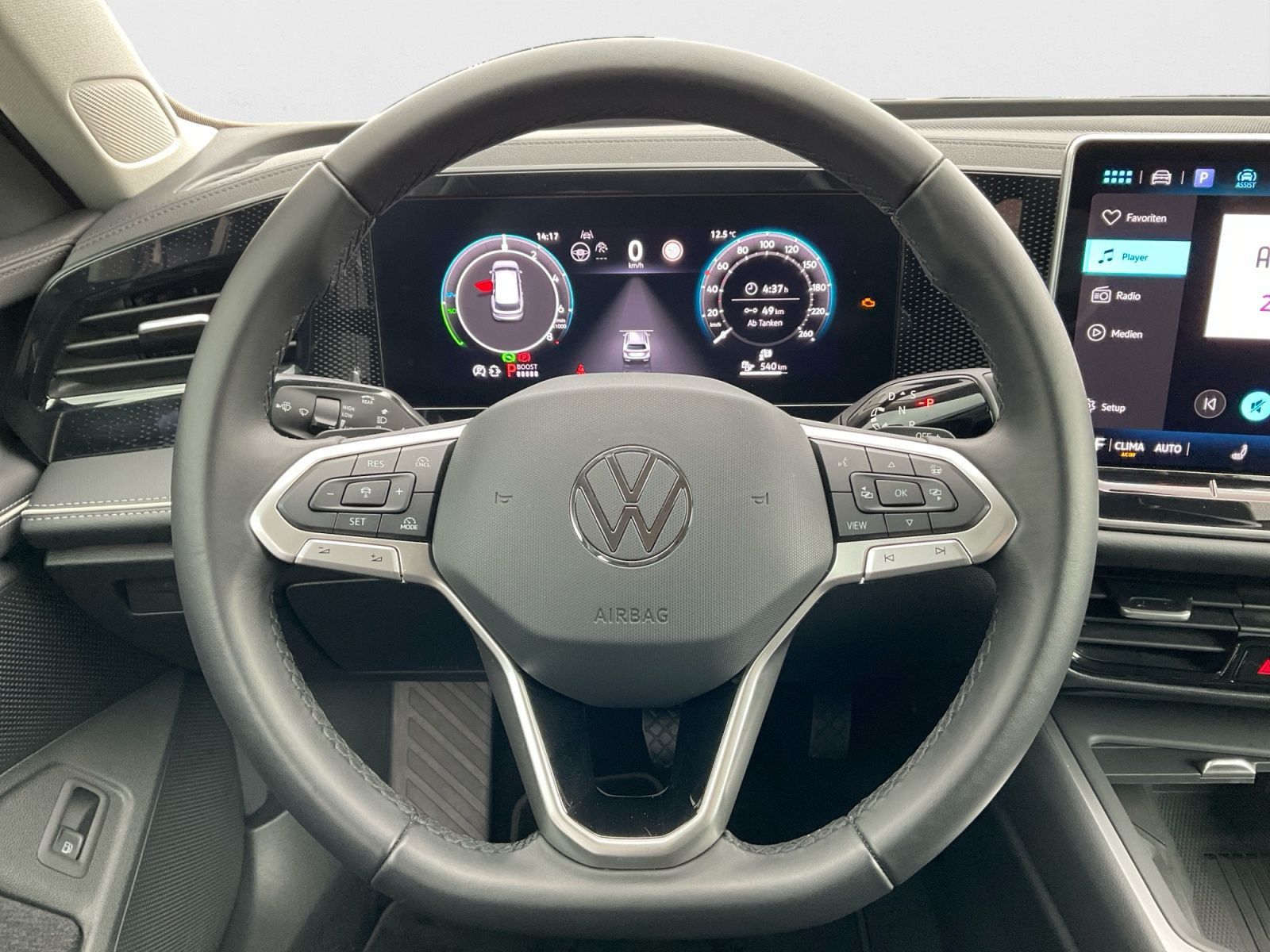 Volkswagen Passat - Bild 12