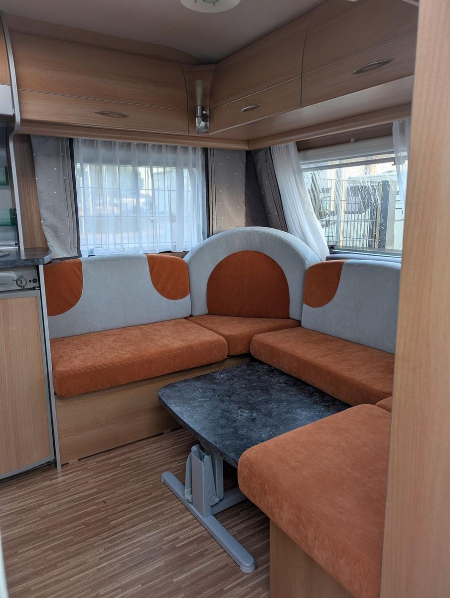 Fahrzeugabbildung Bürstner Belcanto 455 TS Mover,Vorzelt