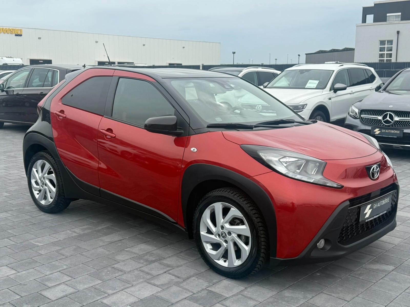 Toyota Aygo X Pulse*R-KAMERA*KLIMA*SZHZ*SPUR*ALLWETTER