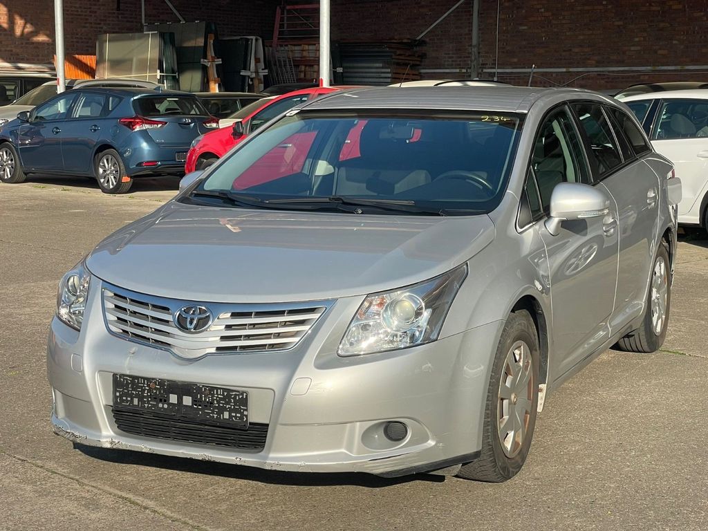 Angebot ansehen Toyota Avensis