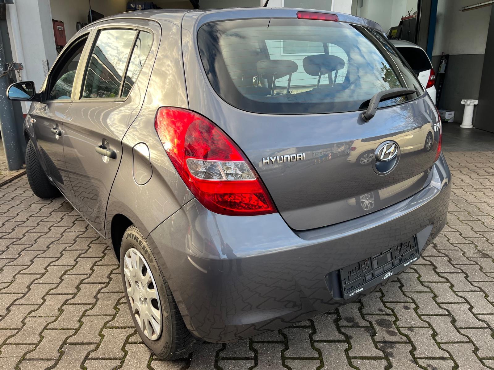 Hyundai i20 5 Türig Klima -MOTORPROBLEME-