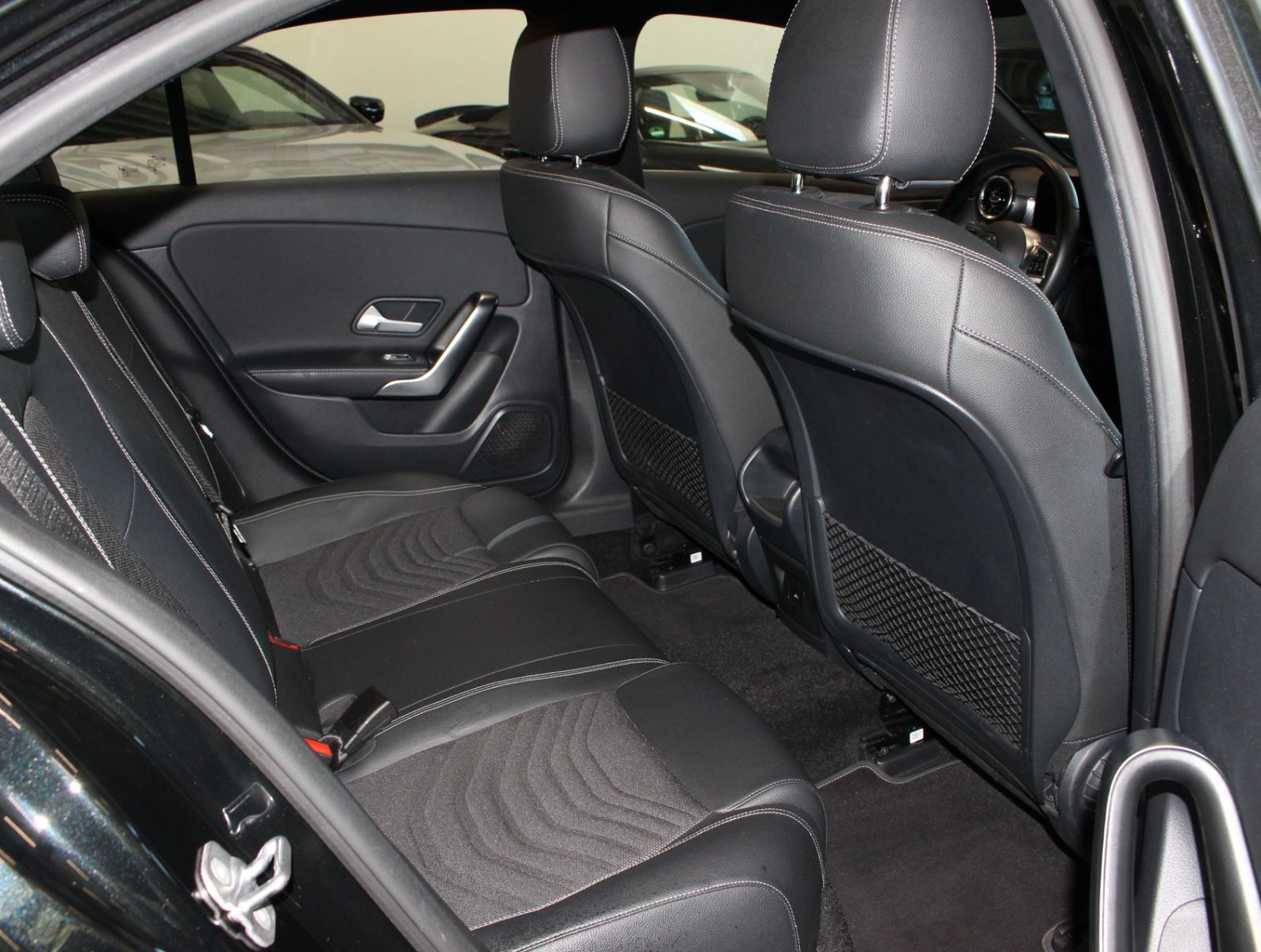 Fahrzeugabbildung Mercedes-Benz A 200 d Progressive Limousine 1. Hand*Kamera*LED