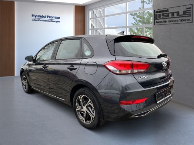 Fahrzeugabbildung Hyundai i30 1.0 T-GDI +CARPLAY+RFK+KLIMA+SHZ+PDC+TEMPOMA