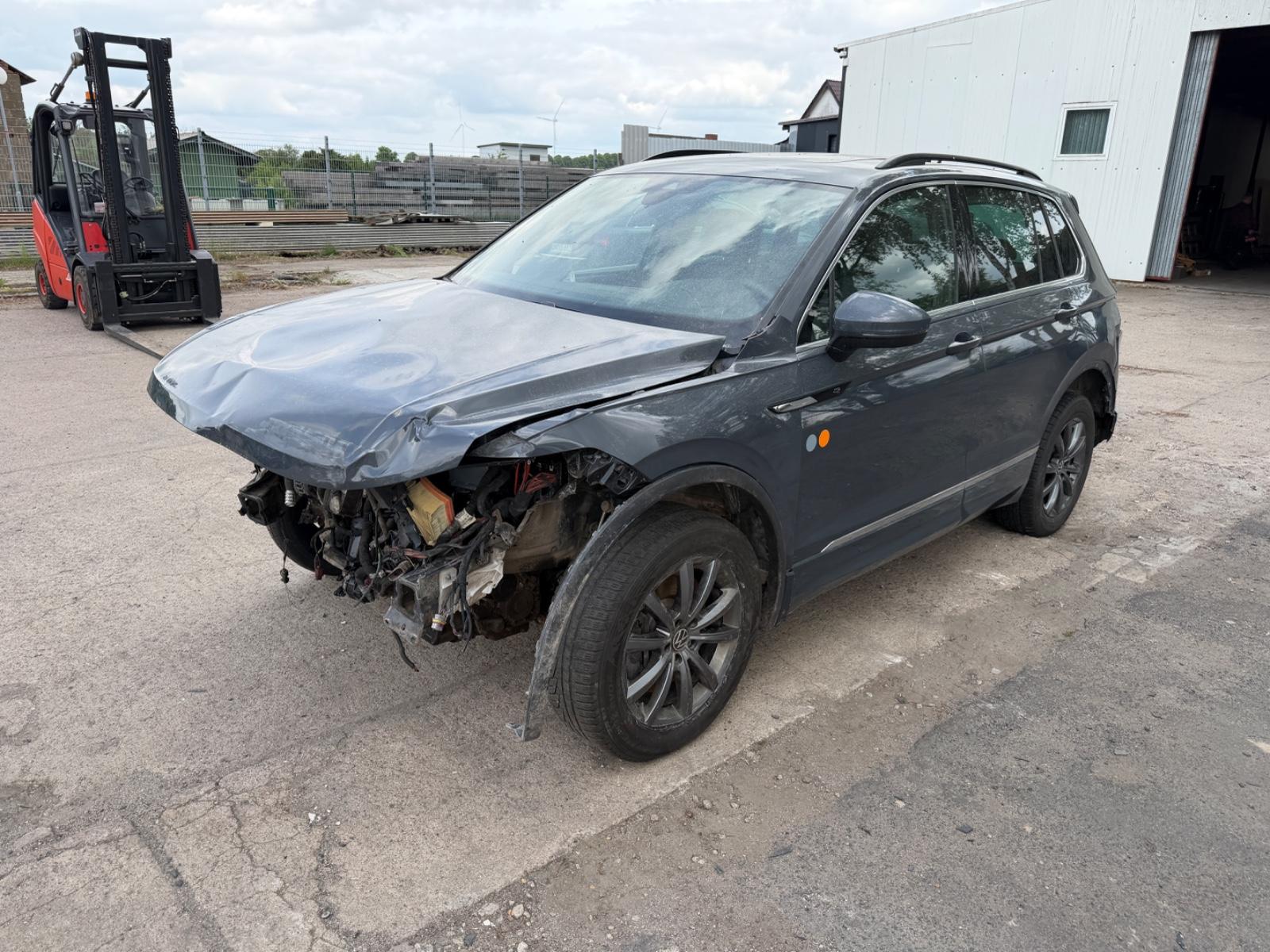 Volkswagen Tiguan R-Line 4Motion Matrix Panoram Harman/K