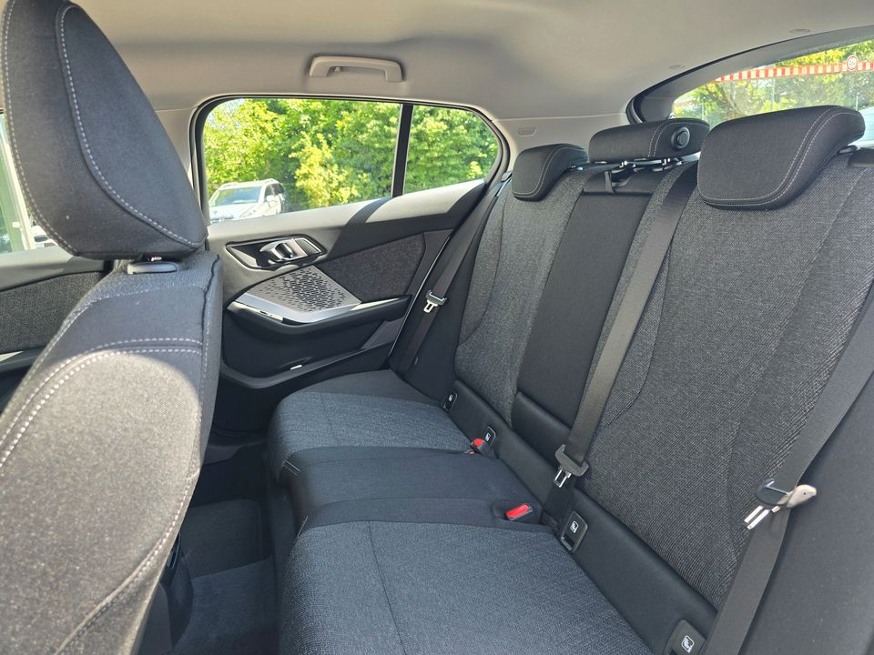 BMW 116 - Bild 18