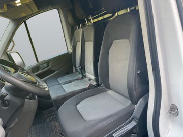 Volkswagen Crafter - 12
