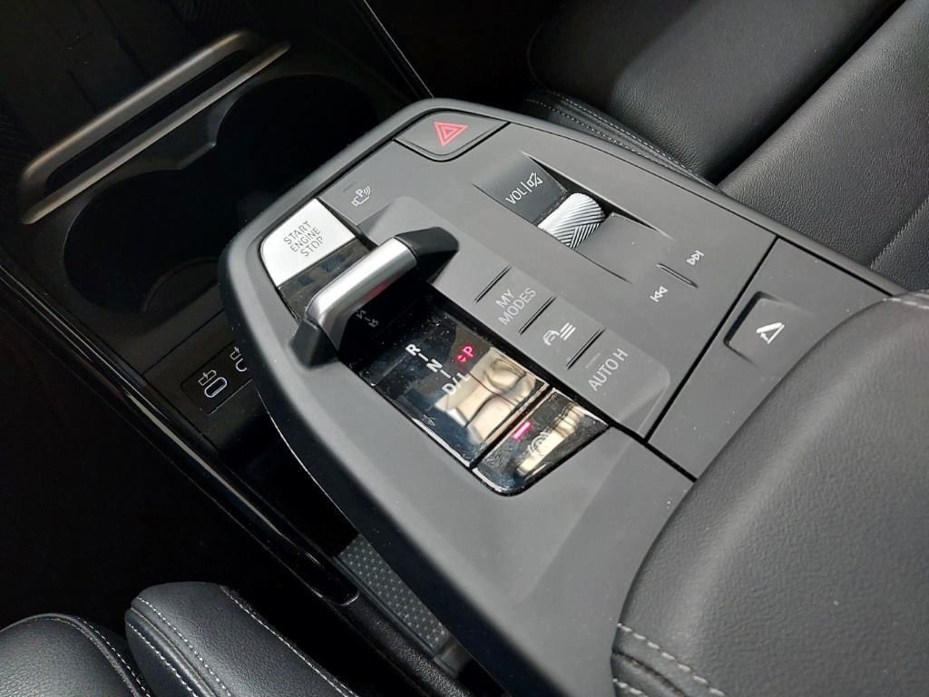 BMW X1 20d xDrive ACC AHK KZU QI 2-ZK H&K foto 10