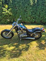 Suzuki Intruder 