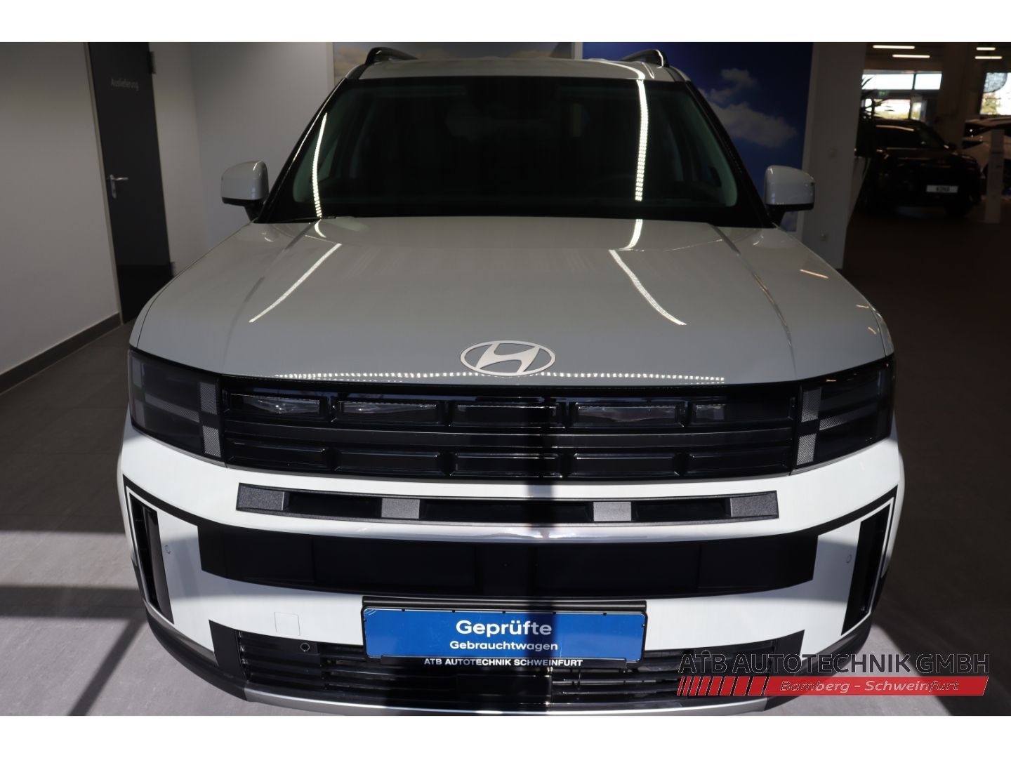 Fahrzeugabbildung Hyundai SANTA FE Intro 1.6 T-GDI Hybrid 4WD HUD Navi Mem
