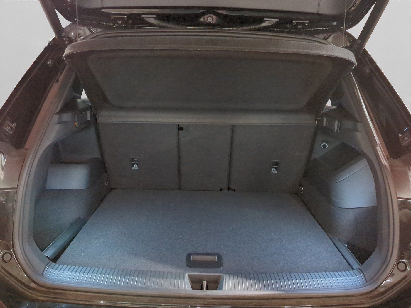 Volkswagen Tiguan 1.5 TSI DSG GOAL AHK MATRIX NAVI KLIMA foto 18