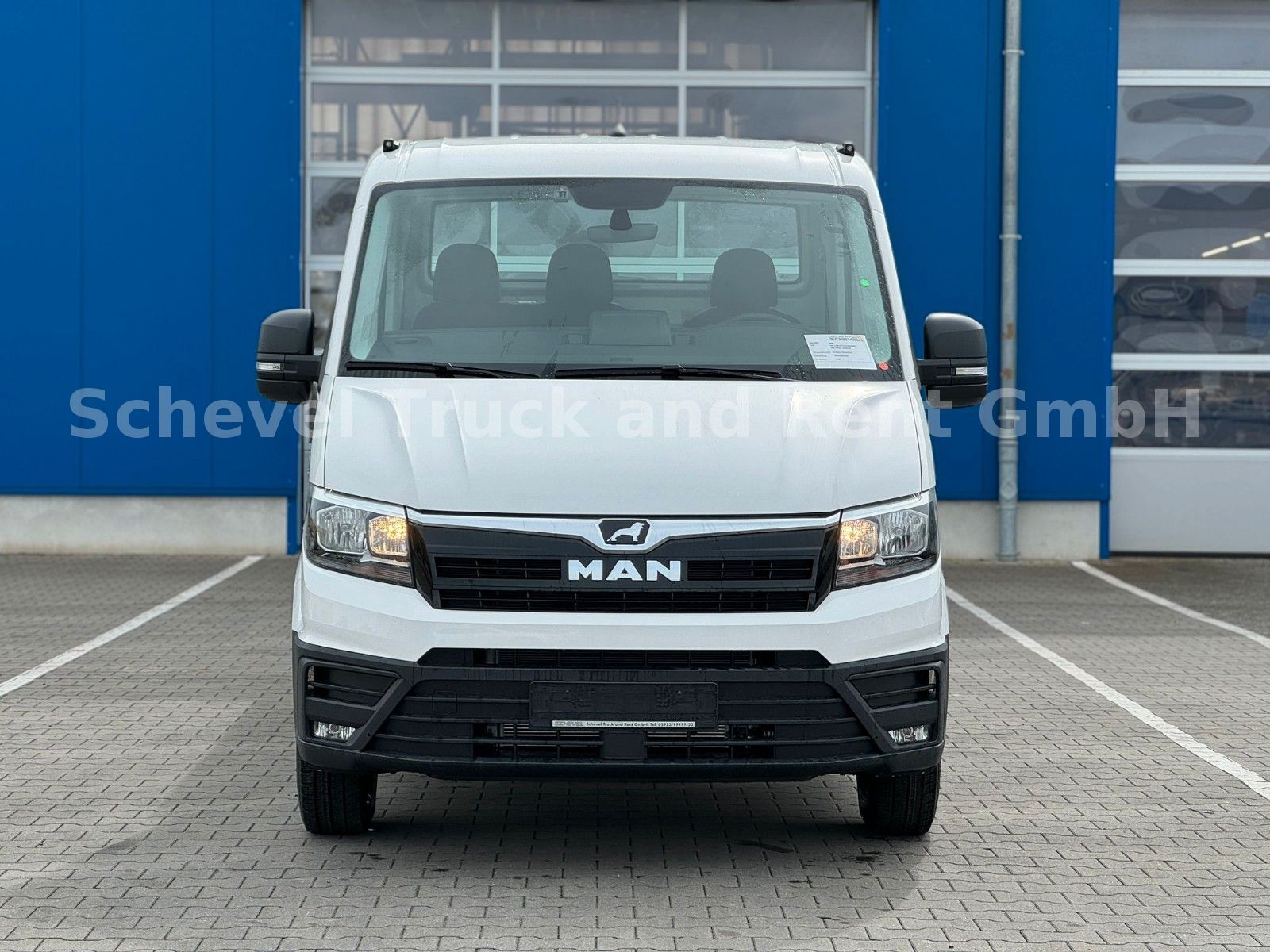Fahrzeugabbildung MAN TGE 3.180 4x2 Pritsche Automatik, AhK, AppleCar