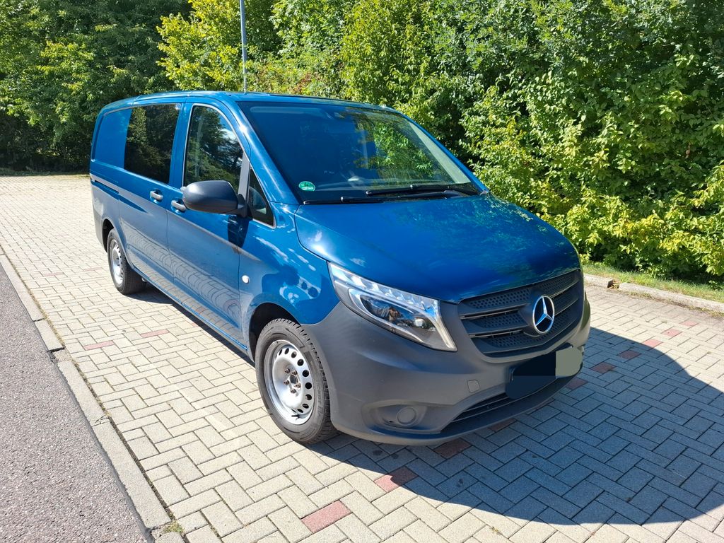 Image of Mercedes-Benz Vito