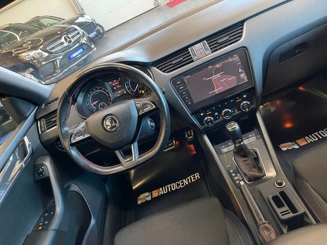 Skoda Octavia Combi RS 4x4 *PANO*NAVI*STANDHEIZUNG*AHK