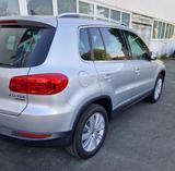 Volkswagen VW Tiguan 2.0 TDI Automatik -  TOP - Volkswagen Tiguan aus 2011: TDI