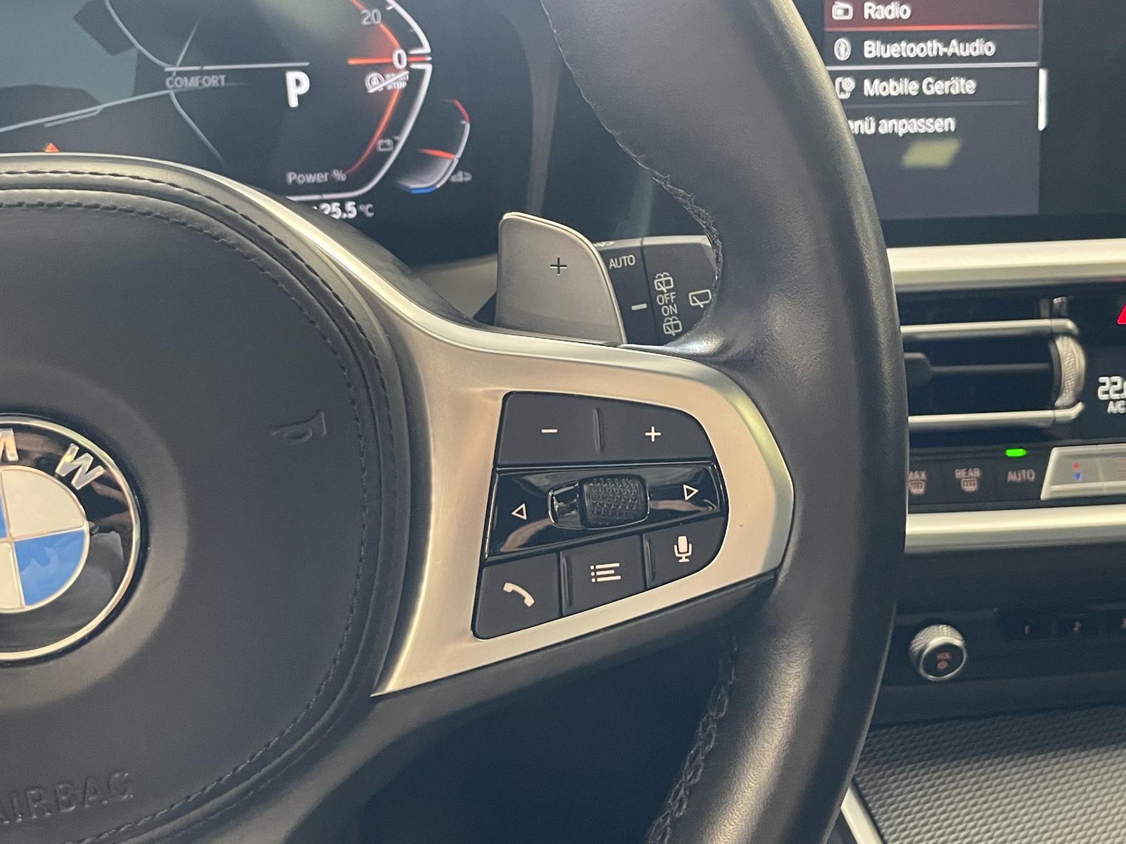 BMW 330 i M-Paket*Pano*CarPlay*TeiLeder*Ambiente*SHZ, миниатюра 24