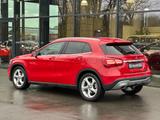 Mercedes-Benz GLA 180 Style Aut. S-HE/NAVI/LED/AHK/18LM/LEDER - Mercedes-Benz GLA 180 Gebrauchtwagen