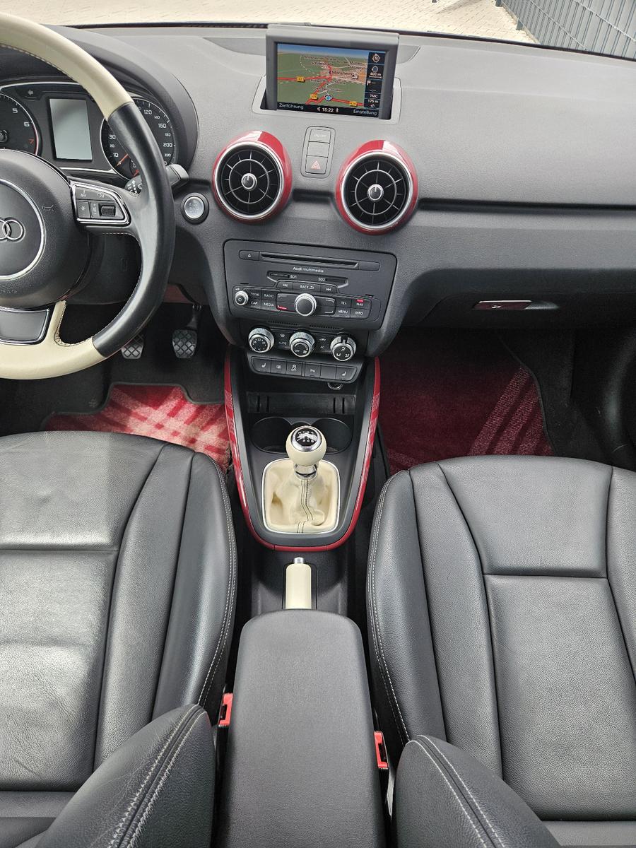Audi A1 1.4 TFSI Ambition SPORT NAVI APS LEDER MULTI