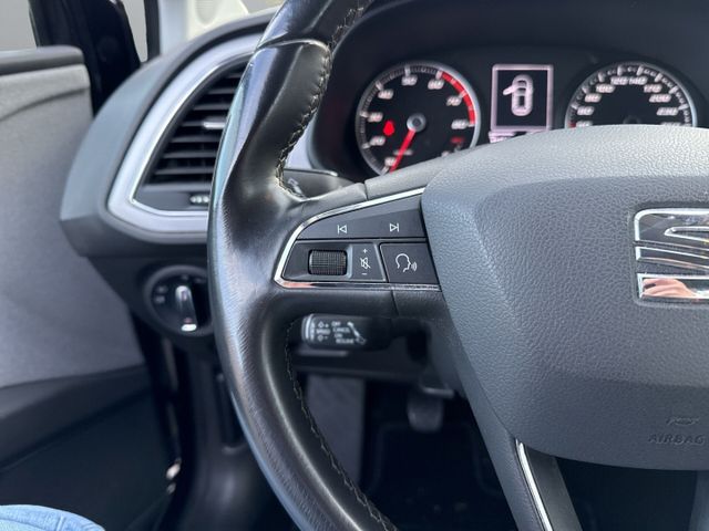 Leon Style 1.4lTSI *LED+Spurhalteass+PDC+18 Zoll