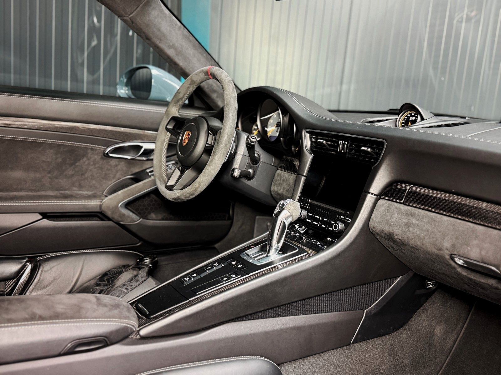 Fahrzeugabbildung Porsche 991 GT3 + Lift + Approved + Clubsport