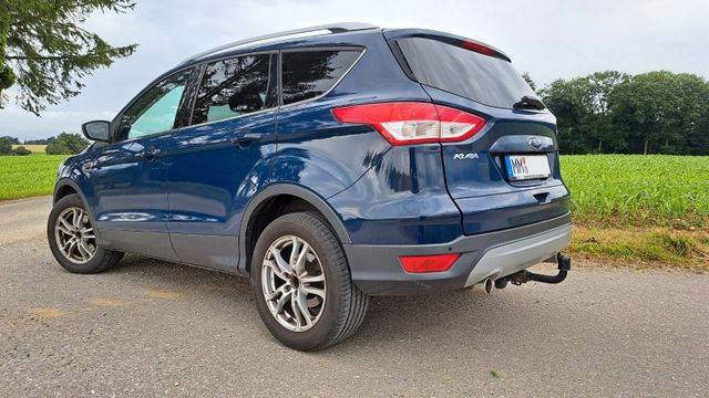 Ford Kuga 2,0 TDCi 2x4 110kW SYNC Edition SYNC Ed...