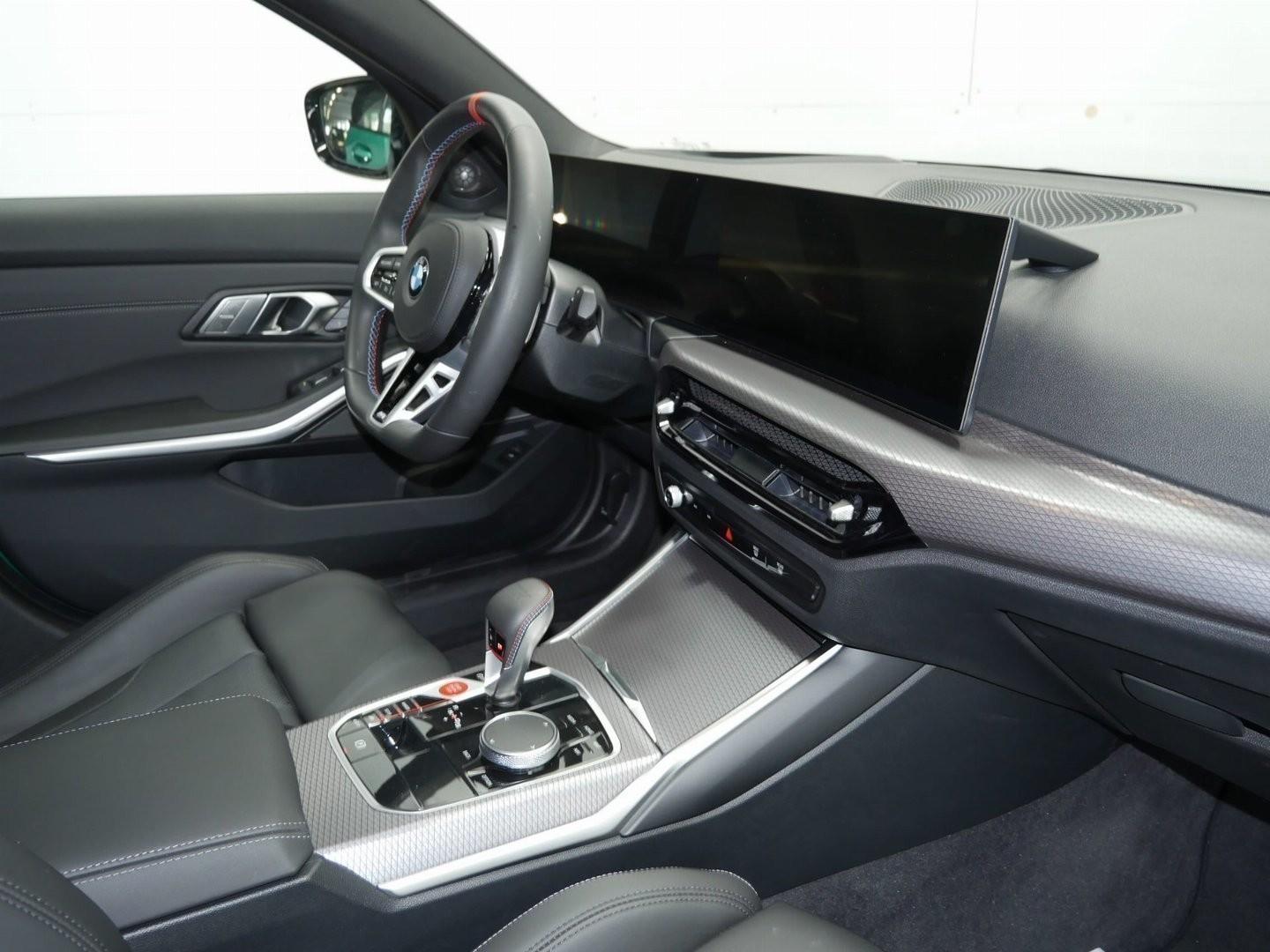 BMW M3 Competition M Drive ProHarman Kardon Driving 
