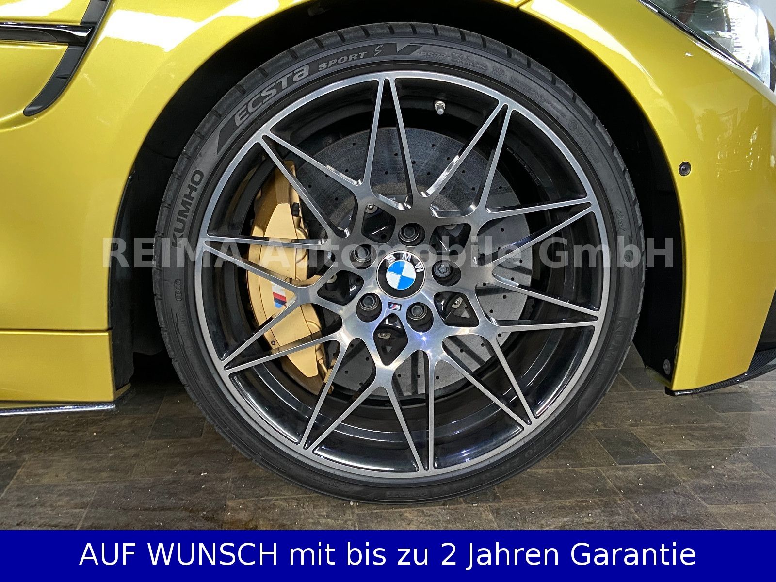 Fahrzeugabbildung BMW M4 Coupe Competition, Drivers Package, HUD