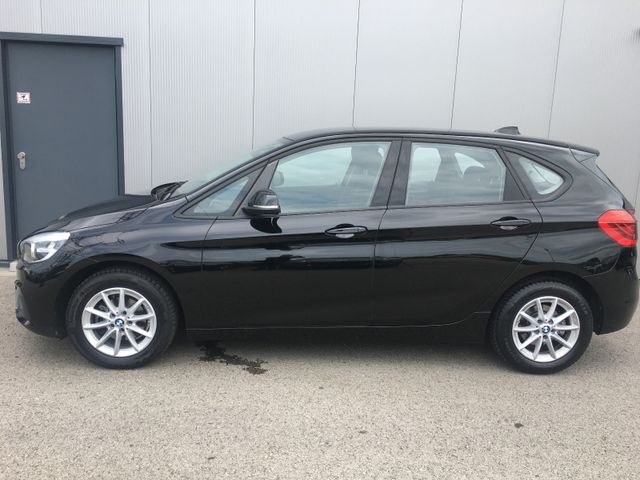 BMW 216i*nur 30KM*PDC*SITZHEIZUNG*