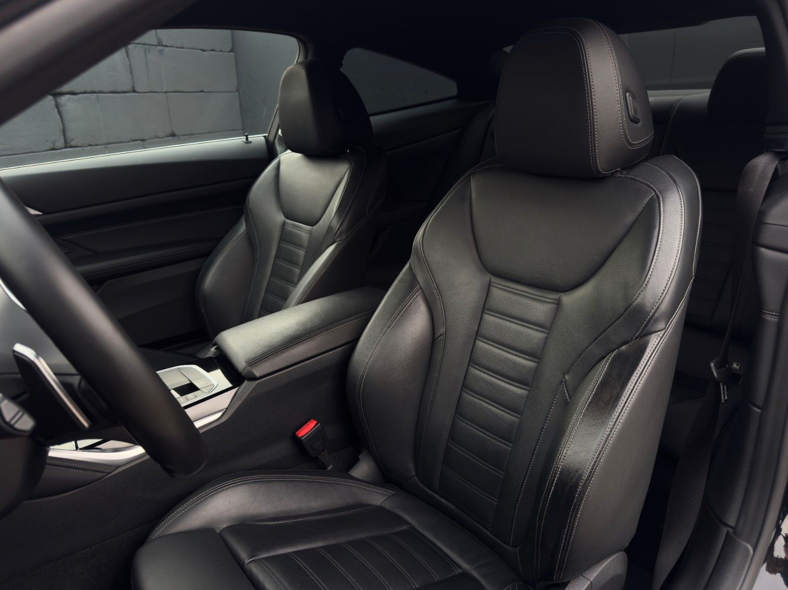 Fahrzeugabbildung BMW 420i G22 Coupé M Sport Leder Memory Kamera ACC