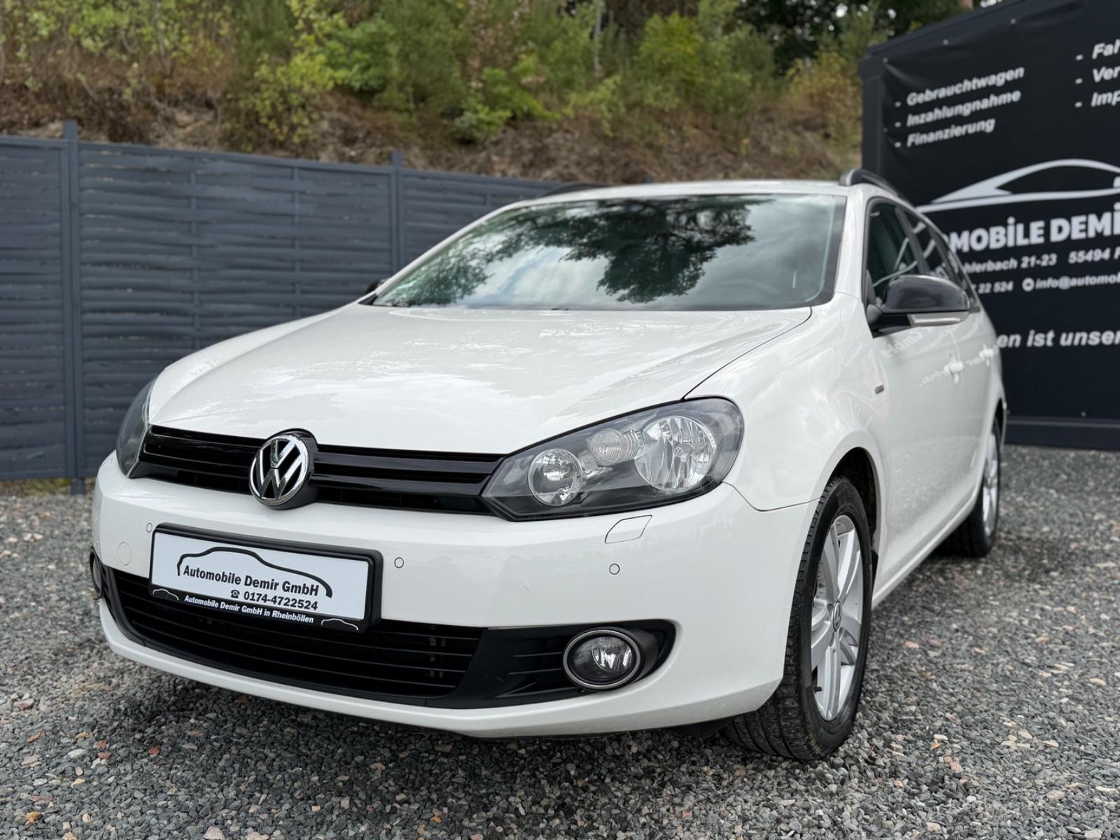 Volkswagen Golf 2013 — rear view