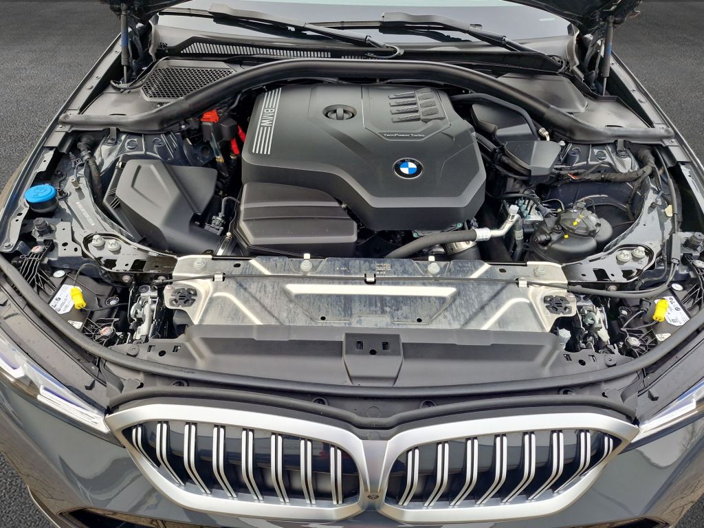 BMW 320 - Bild 9