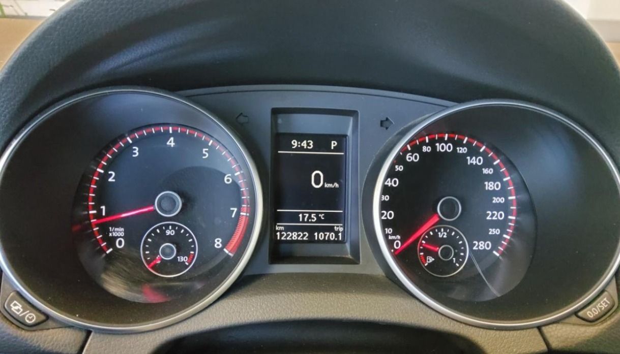 Fahrzeugabbildung Volkswagen Golf VI GTI Cabriolet 20TSI DSG XENON LEDER NAVI