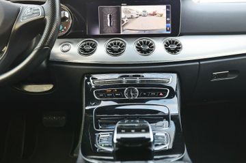 Fahrzeugabbildung Mercedes-Benz E 350 d 4Matic Coupe Avantgarde