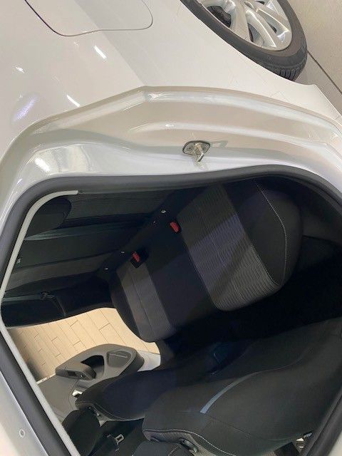 Fahrzeugabbildung Opel Corsa F Edition 1.2T LED/NAVI/ALU/TEMPOMAT