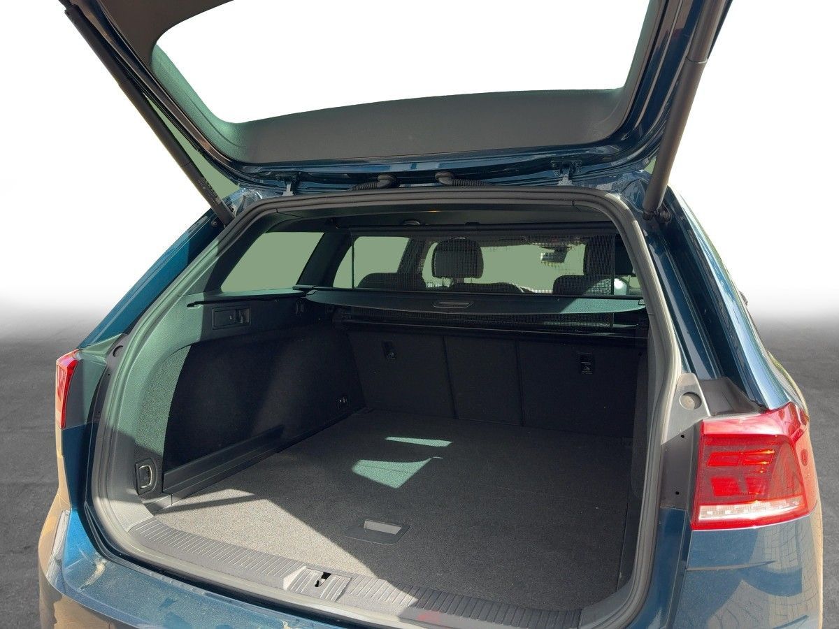 Volkswagen Passat Variant - Bild 6