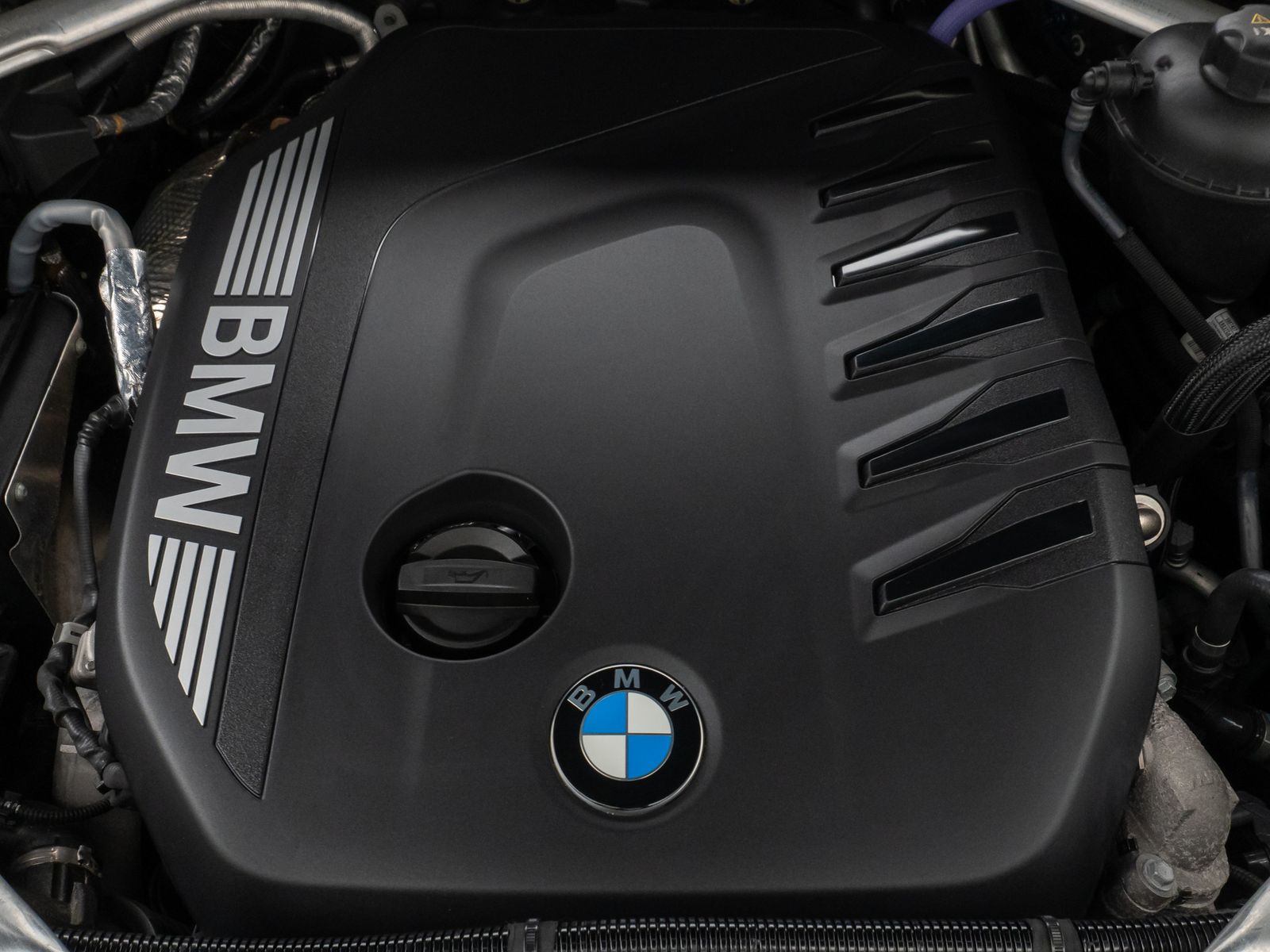 Fahrzeugabbildung BMW X5 xD30d M Sport Pro Panoram 360°HUD DAB H/K 22"